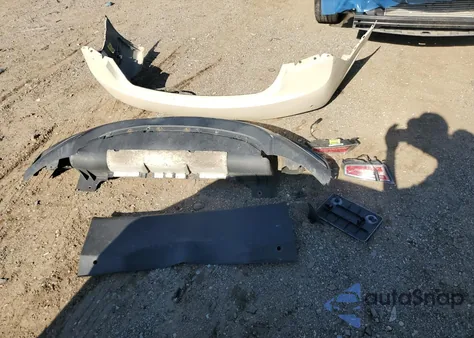 2015 Lincoln Mkz Hybrid from USA, damaged, VIN 3LN6L2LU2FR614824